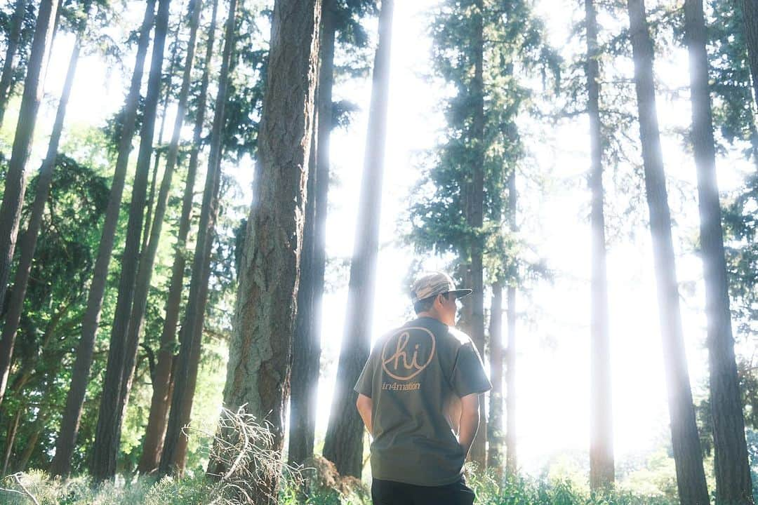 インフォメーションのインスタグラム：「Summer in Seattle  HI Tiger Palm Camo Snapback and Circle HI Tee drop this Friday July 21st 8AM HST  www.In4mation.co  Local pick up @slashershi   #in4mation #hawaii」