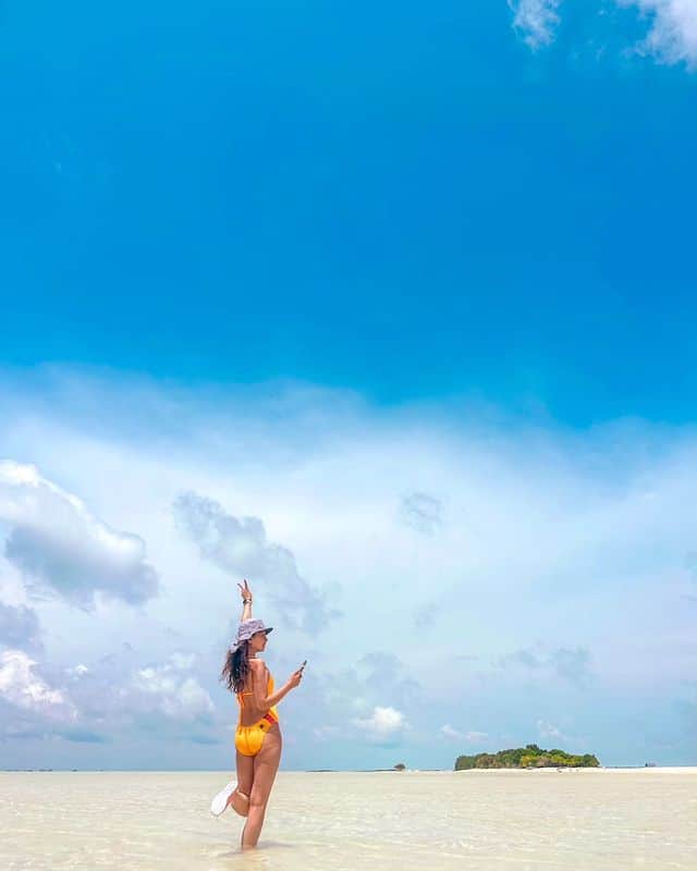 JOLYN Swimwearのインスタグラム：「How's this for a backdrop 😍🌴 // #jolynaustralia」