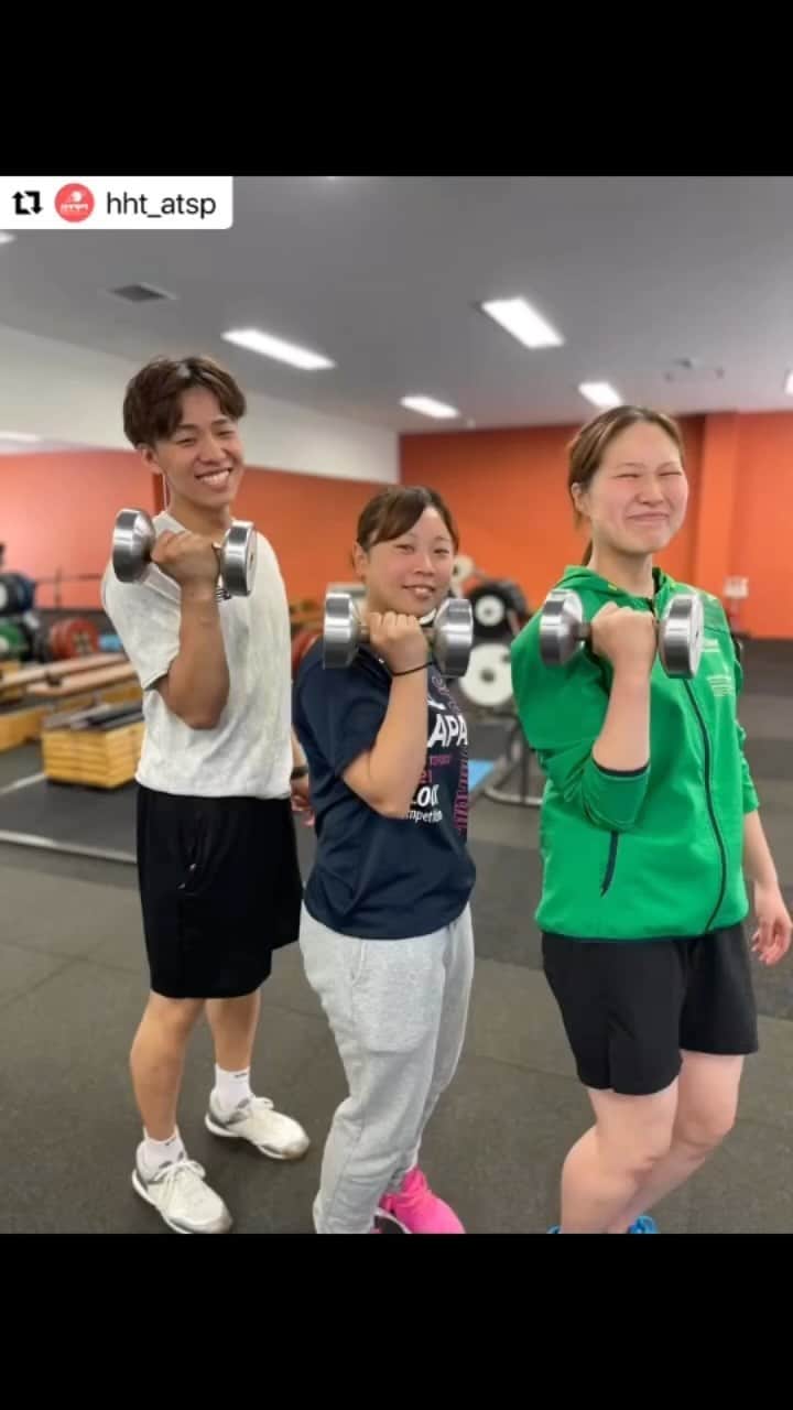 北海道メディカル・スポーツ専門学校のインスタグラム：「今日の授業！ トレーニングのコツは、体験しないとわからない！ 引き出しのたくさんあるトレーナーになろう!  @hht_atsp #トレーニング #ストレングス #アスレティックトレーナー #スポーツトレーナー #専門学校 #北海道ハイテク #トレ室 #スポーツ #トレーニング男子 #トレーニング女子」