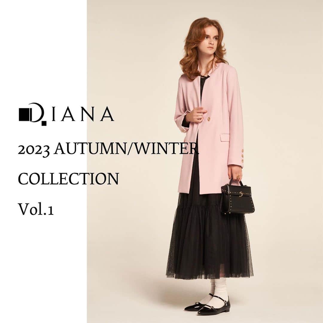 ダイアナ プレスさんのインスタグラム写真 - (ダイアナ プレスInstagram)「2023 Autumn Collection "Discover Standard" ・ ・ レディなチュールスカートにソックス×メリージェーンを合わせたら、トレンド感溢れるクラシカルスタイルの完成♡ピンクのジャケットもオーバーサイズで合わせたら甘くなりすぎず、コーディネートにこなれ感をオン！甘くなりがちなアイテムもフォーマルなアイテムとの組み合わせで、大人フェミニンな印象に♪  Mary jane▶▶ G42131 size:21.5～25.5cm heel:2cm  Bag▶▶ AS3608  Aattire credit▶▶ Jaket/AMERI Knit/THE PAVSE Skirt/LIBJOIE  #ダイアナ #ダイアナシューズ #DIANA #dianashoes #トレンドシューズ #パンプス #大人フェミニン #大人可愛い #大人女子 #フェミニンカジュアル #大人シンプル #大人カジュアル #大人カジュアルスタイル #きれいめ女子 #パンプス女子 #おしゃれは足元から #xsサイズ #エナメルパンプス #トレンドパンプス #xlサイズ #メリージェーン」7月20日 9時59分 - dianashoespress