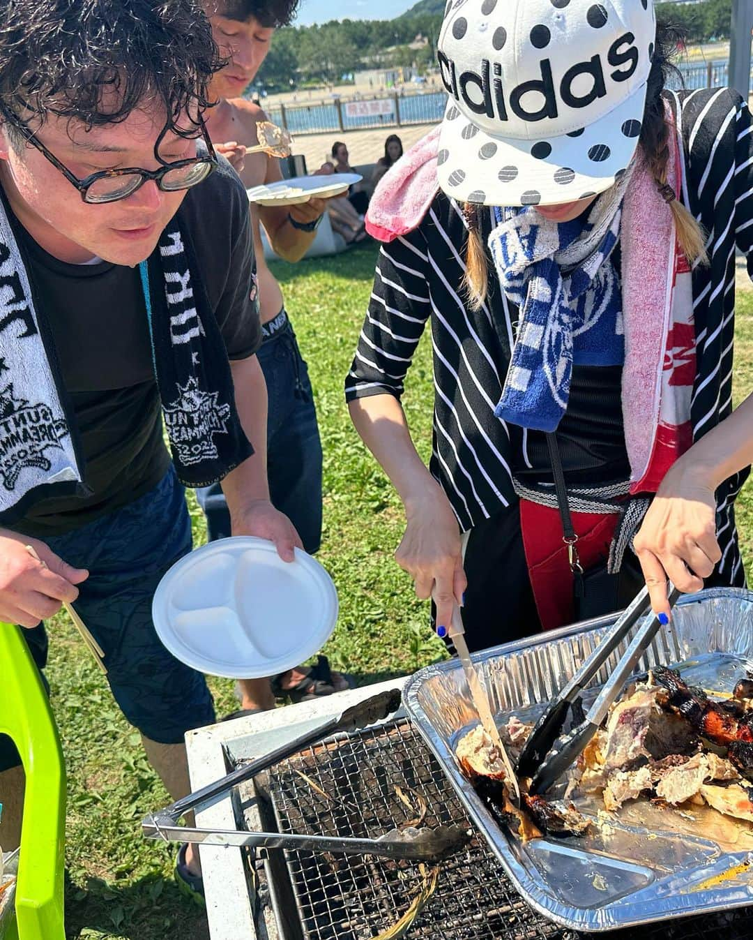 小石田純一さんのインスタグラム写真 - (小石田純一Instagram)「横浜でBBQ。チキンも食べました。ボーノ！  #バーベキュー #BBQ #海の公園  #海の公園バーベキュー場  #チキン  #シンディー さん #あんどぅ さん #ものまね芸人  #小石田純一 #お笑い芸人 #夏の日の2023」7月20日 10時28分 - koishida.trendy