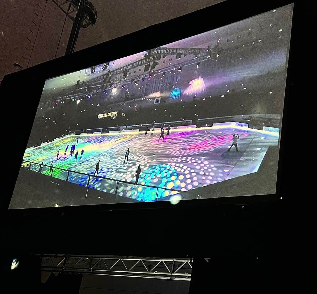 ジェイソン・ブラウンさんのインスタグラム写真 - (ジェイソン・ブラウンInstagram)「Rehearsals are underway!! れんしゅうが始まりました! 🥰⛸️ @fstheice   #theICE #japan #nagoya #figureskating #show #iceshow#skating」7月20日 21時20分 - jasonbskates