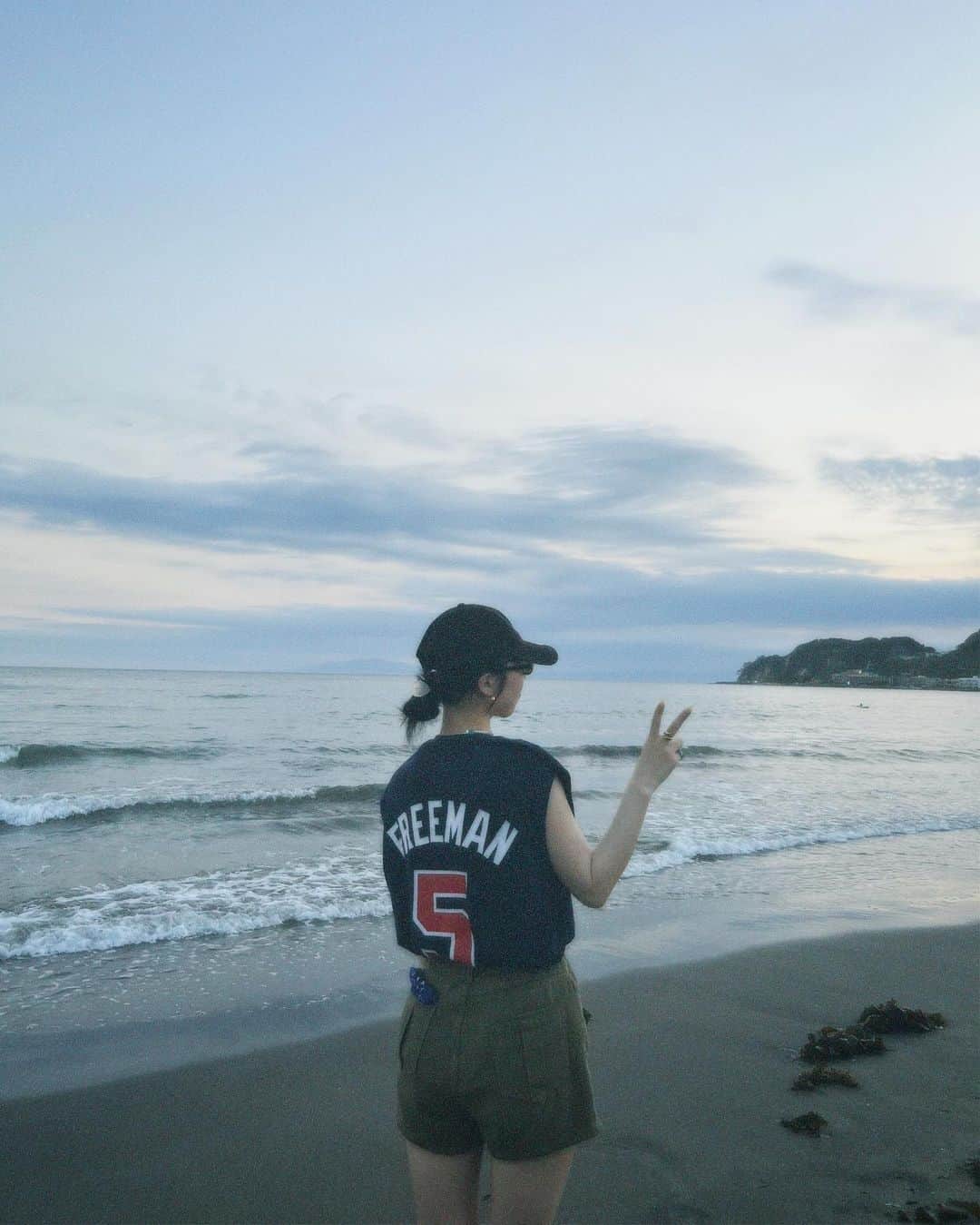 yuanさんのインスタグラム写真 - (yuanInstagram)「浜辺に座って永遠お話してた。。幸せでした🌊」7月20日 22時27分 - y_g_006