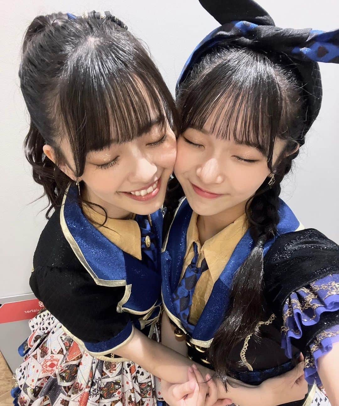 桜田彩叶のインスタグラム：「7/14 #nmb48summerfes2023  7/15 #nmb48nextgeneration789live  #加藤夕夏卒業コンサート  ありがとうございました ♡ 2日間3公演 あっちっち なライブでした 💙  初めてセンターや煽りをさせて頂いたり、自分にとって濃くてたくさんのことを経験出来たライブでした。 いつも応援して下さっている皆さん ありがとうございます！  組閣発表があり、秋には新体制で活動することも決まりました。 出口Team BIIに所属させて頂きます。 まだまだ至らない部分もありますが、これからも精進して参りたいと思います。よろしくお願い致します！   #nmb48  #フェス  #対バン  #アイドル  #アイドル衣装  #ポニーテール」