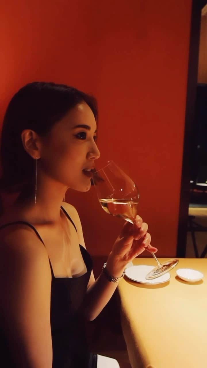 藤井夏恋のインスタグラム：「Special Night🥂🌙🌹」