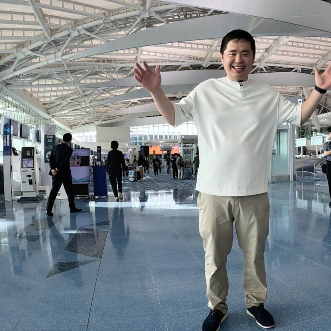 のインスタグラム：「昨日、羽田空港第２ターミナルの国際線エリアの動画をアップしました！  3年間コロナで使われてなかったエリアがついに再開！  ・カードラウンジあり。但しアメックスプラチナ、ラグジュアリーカードなど難易度高め ・ANAラウンジ（スイート含む）あり ・とにかくめちゃめちゃキレイ！  一度是非、羽田空港に寄った際は利用してみてください！」