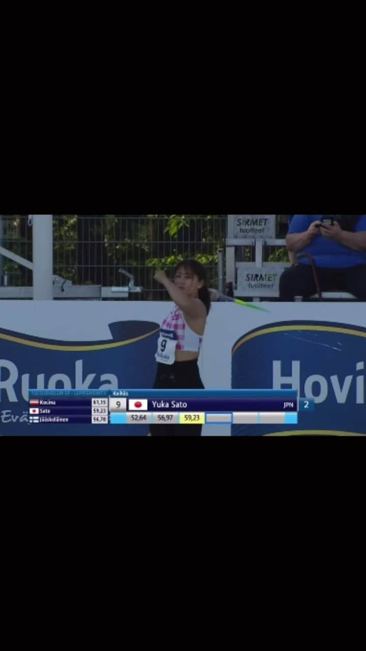 佐藤友佳のインスタグラム：「Motonet GP Lappeenranta 59.53 🥈Thank you for big audience ,it always makes me inspire 🔥🇫🇮 And I found Japan flag at stadium on my back 🥰🇯🇵 Tomorrow another big throw in Mikkeli 🚀  Thanks for awesome competition @lappeenrannanurheilumiehet」