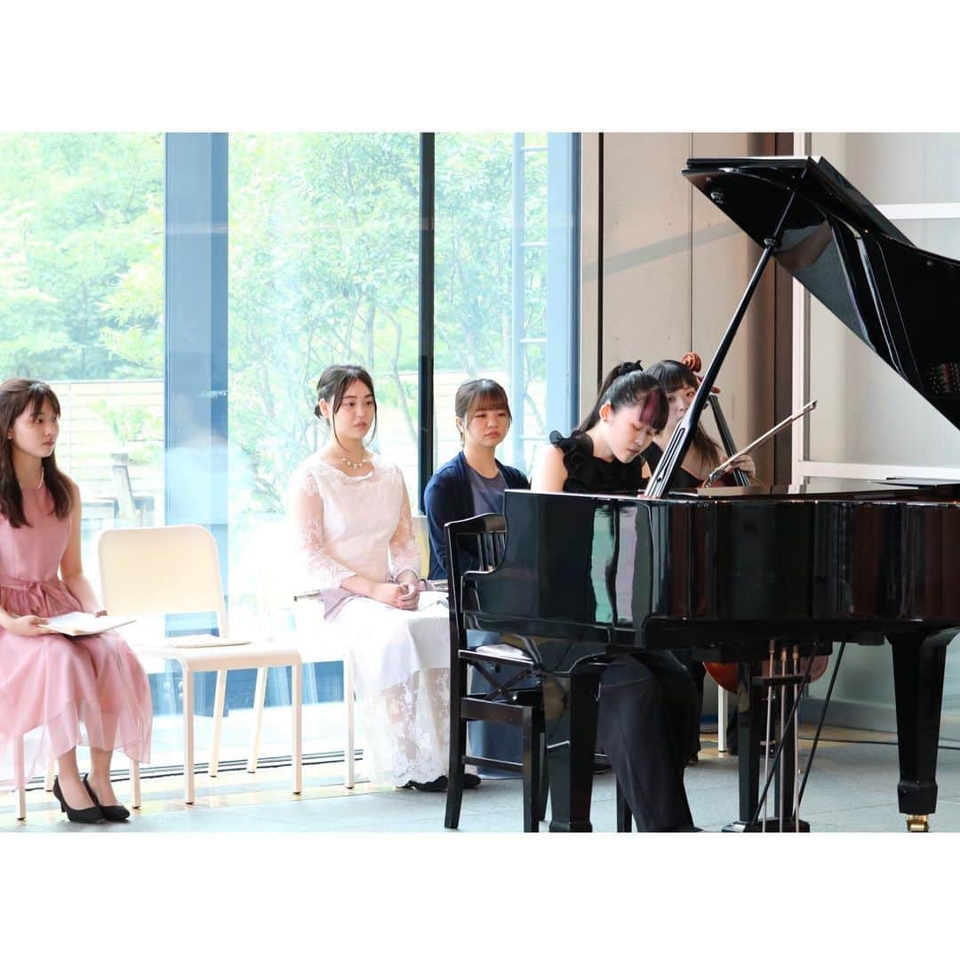 福岡女子短期大学さんのインスタグラム写真 - (福岡女子短期大学Instagram)「先日、九州国立博物館にて音楽科　 「きゅーはくカフェコンサート」を 1年ぶりに開催しました🎼✨  今回は ピアノ、チェロ、フルート二重奏を披露しました。　 練習の甲斐あって素晴らしい演奏でした🫧  ご来場いただいた皆様 ありがとうございました🙇‍♀️  #福岡女子短期大学 #音楽科 #きゅーはくカフェコンサート #九州国立博物館 #dazaifu #太宰府  #短大 #女子大   #音楽好き #ピアノ好きと繋がりたい」7月20日 16時04分 - fukuoka_wjc