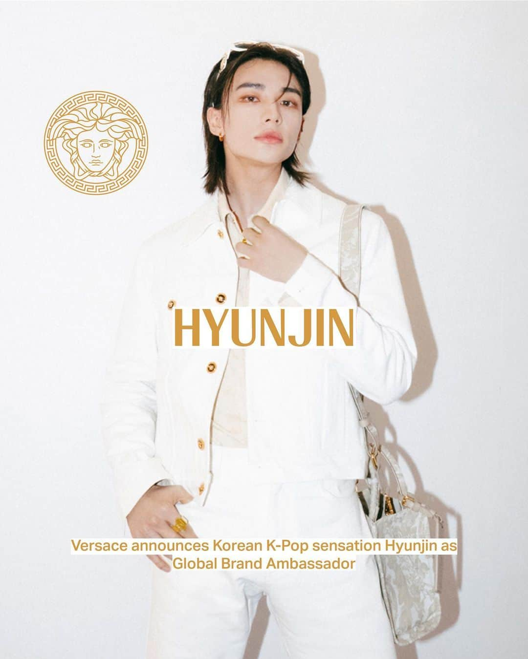 ジャンニヴェルサーチさんのインスタグラム写真 - (ジャンニヴェルサーチInstagram)「Versace announces Korean K-Pop sensation Hyunjin of ‘Stray Kids’ as Global Brand Ambassador.  “I am delighted Hyunjin is joining the Versace family. I am constantly inspired by new voices defining culture around the world and for me Hyunjin has great new energy and creativity. I love his confidence and freedom of expression. He is a true Versace man.” — Donatella Versace  “I’m so excited to be starting my Versace journey as a global ambassador and to make beautiful moments together. I am both inspired and honoured to play a part in the House’s truly amazing heritage, and that Donatella believes I have the Versace attitude! I’m filled with anticipation and can't wait to experience the artistic synergy with Donatella.” — Hyunjin  @donatella_versace @realstraykids」7月20日 16時09分 - versace