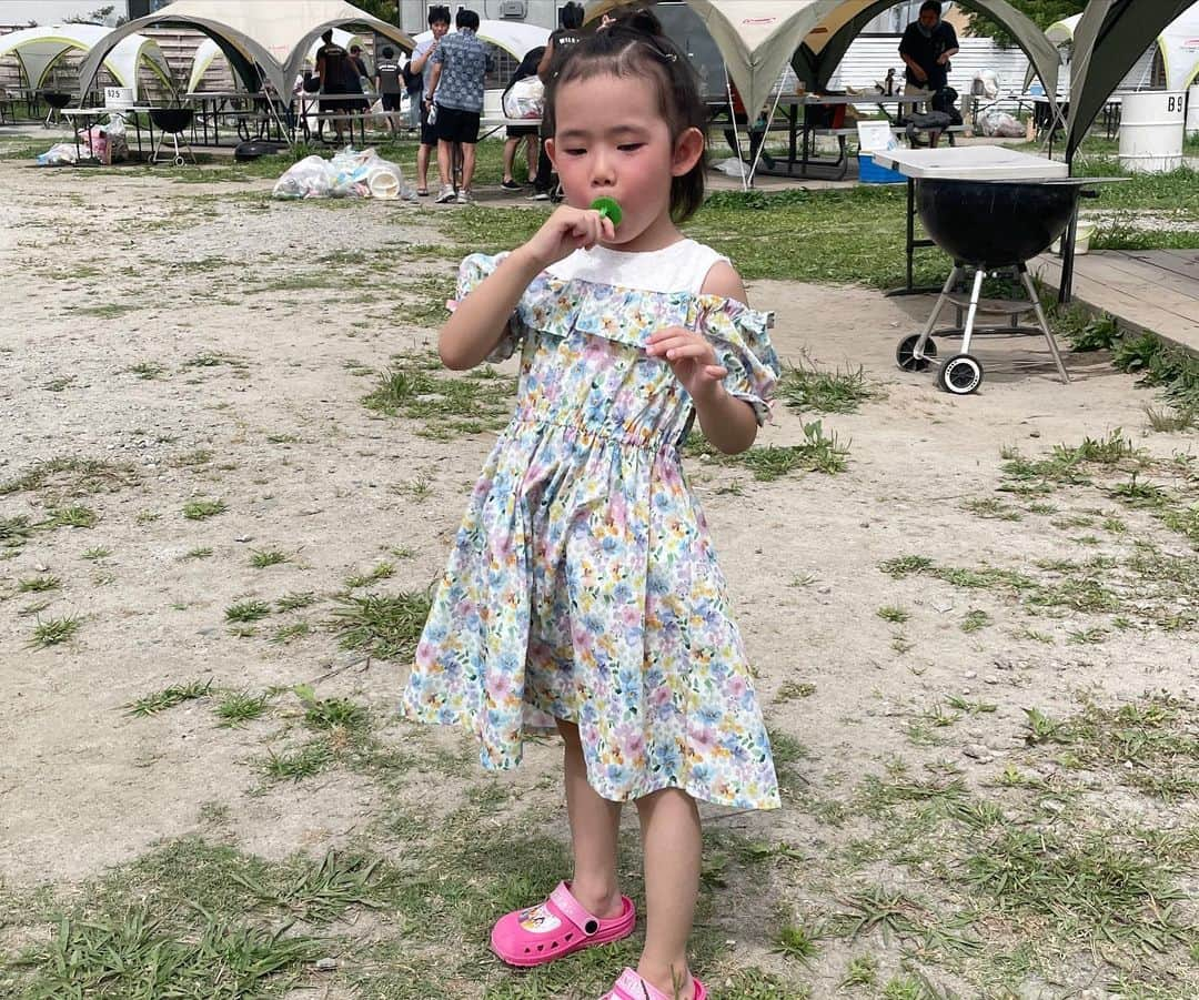 花蝶しほさんのインスタグラム写真 - (花蝶しほInstagram)「#同期と #BBQ #しました #久しぶりに #会えた人も #いっぱいで #めちゃくちゃ #楽しかった #紗良も #楽しかったみたい #最高な仲間 #楽しいひと時を #有難う」7月20日 17時01分 - s1h0i1h2o