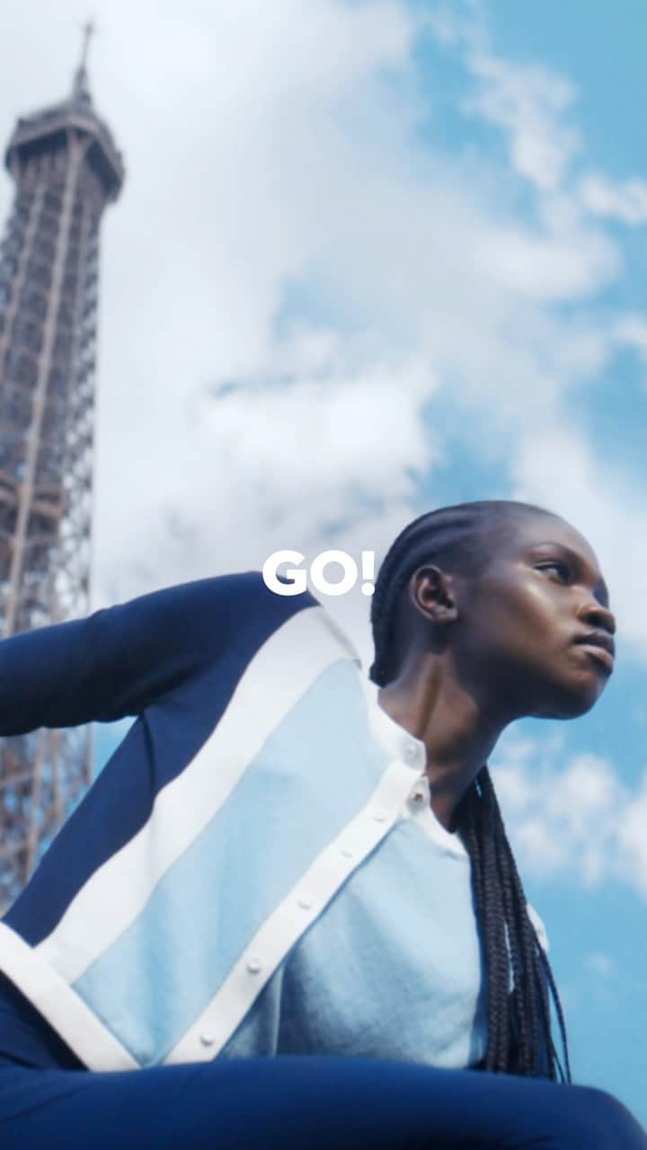 エールフランスのインスタグラム：「C’est officiel ! Air France est fière d’être partenaire officiel des Jeux Olympiques et Paralympiques de @paris2024. Nos équipes sont prêtes à relever le défi et vous donnent rendez-vous l’été prochain !  It’s official! Air France is thrilled to be an official partner of the #paris2024 Olympic and Paralympic Games. Our teams are ready for the challenge and we are looking forward to seeing you next summer」