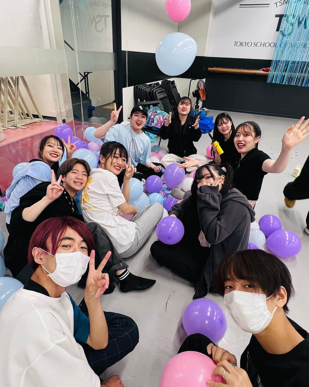 Tokyo School of Music&danceさんのインスタグラム写真 - (Tokyo School of Music&danceInstagram)「学園祭まであと2日！！Part.2 着々と各フロアの準備が進んでます！  飲食店での学園祭当日に向けた準備も行ってましたよー！ 歩き疲れた際は7階カフェで本格コーヒーでひと休みもおすすめです☕️✨  #tsm  #tsm西葛西 #東京スクールオブミュージックandダンス専門学校 #tokyoschoolofmusicanddance #専門学校 #学園祭   #学園祭準備  #頑張ってます   #ご来場お待ちしております」7月20日 17時14分 - tsm_musicdance