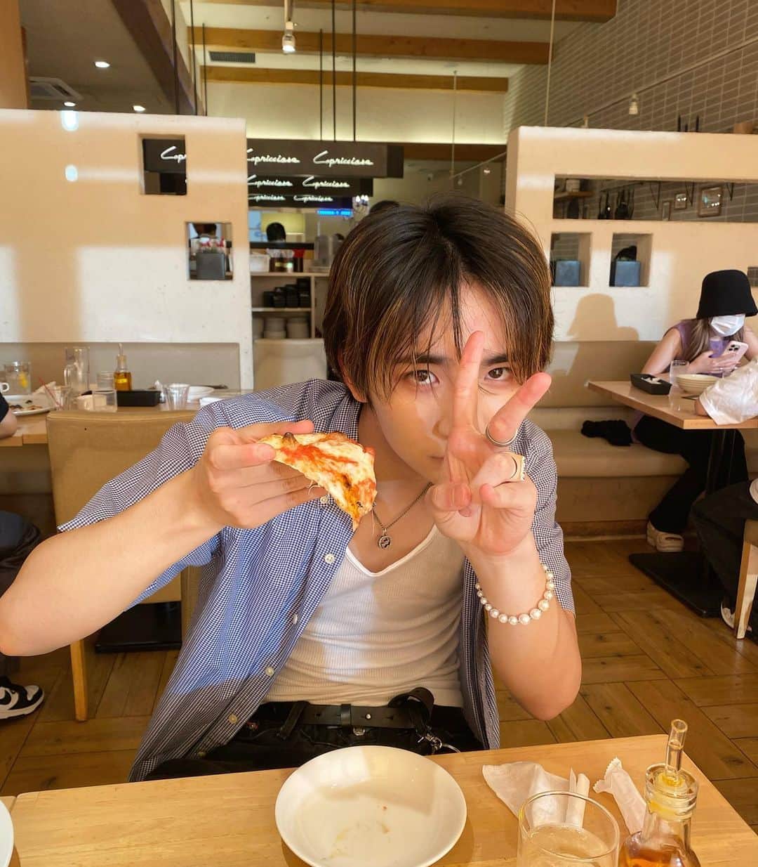 上野裕次郎のインスタグラム：「It's hotter than the summer sun😮‍💨🔆」