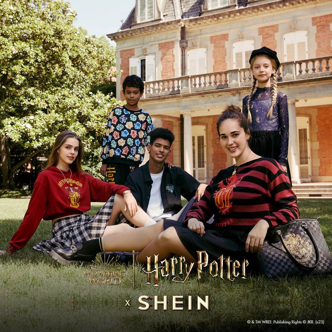SHEINさんのインスタグラム写真 - (SHEINInstagram)「Discover a magical wardrobe with the Harry Potter x SHEIN collaboration!  Search "Harry Potter" on SHEIN to view it all!  🔎17970941 17970946 17970992 18034210 17924086 17970971 18055373 17923989 17923956 17970961 17970964 18062854 17970981 17970480  #HarryPotterxSHEIN #HarryPotter #SHEINCollabs #SHEIN  *P.S. Only available on US/CA/MX/BR/CL/MY/TH/PH/SG/JP/VN/TW/ASIA/AU/NZ/ZA/IL/AR/BH/OM/KW/QA/SA/UAE/UK/DE/IT/ES/NL/PL/PT/SE/CH/EUR/EUQS」7月20日 23時00分 - sheinofficial