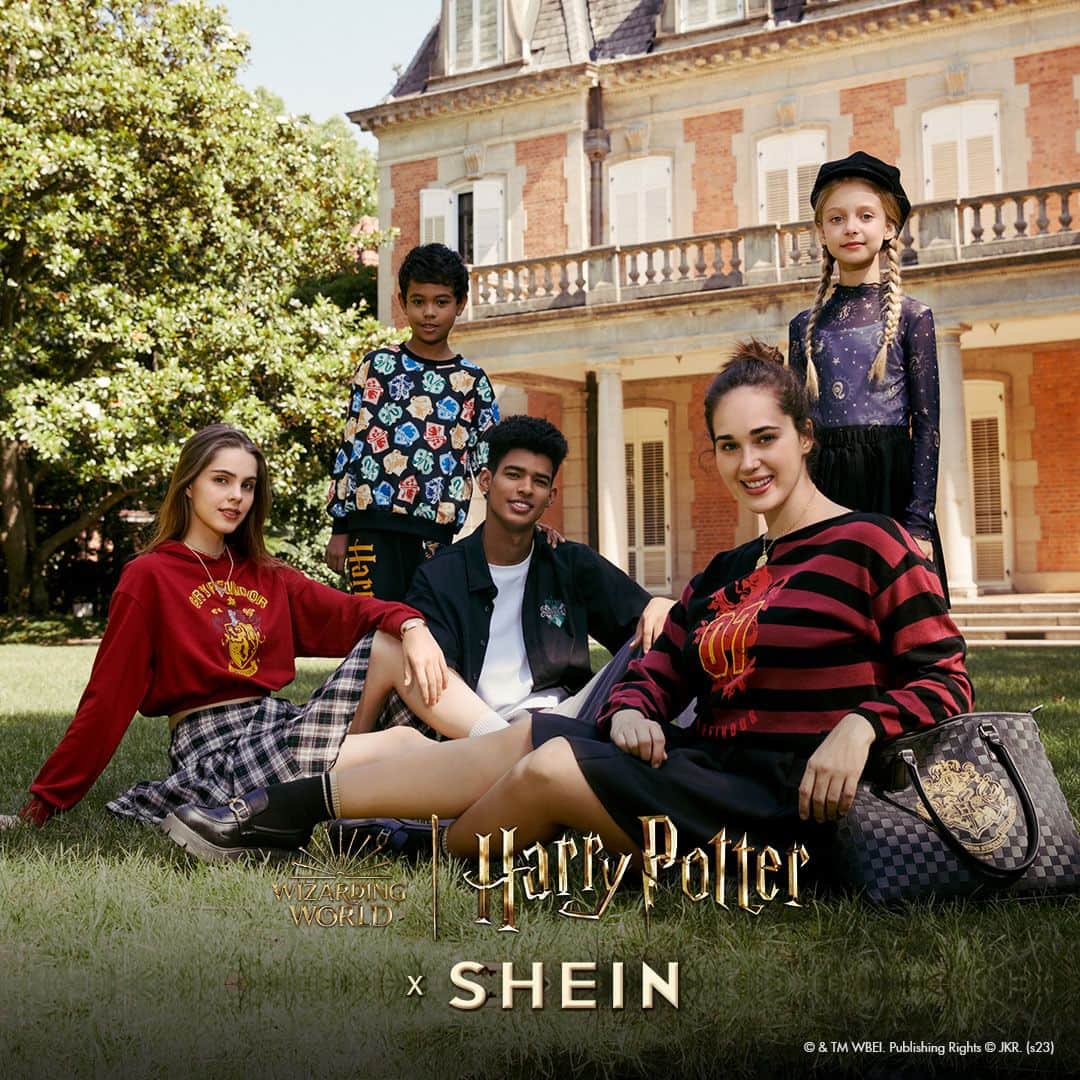 SHEINのインスタグラム：「Discover a magical wardrobe with the Harry Potter x SHEIN collaboration!  Search "Harry Potter" on SHEIN to view it all!  🔎17970941 17970946 17970992 18034210 17924086 17970971 18055373 17923989 17923956 17970961 17970964 18062854 17970981 17970480  #HarryPotterxSHEIN #HarryPotter #SHEINCollabs #SHEIN  *P.S. Only available on US/CA/MX/BR/CL/MY/TH/PH/SG/JP/VN/TW/ASIA/AU/NZ/ZA/IL/AR/BH/OM/KW/QA/SA/UAE/UK/DE/IT/ES/NL/PL/PT/SE/CH/EUR/EUQS」