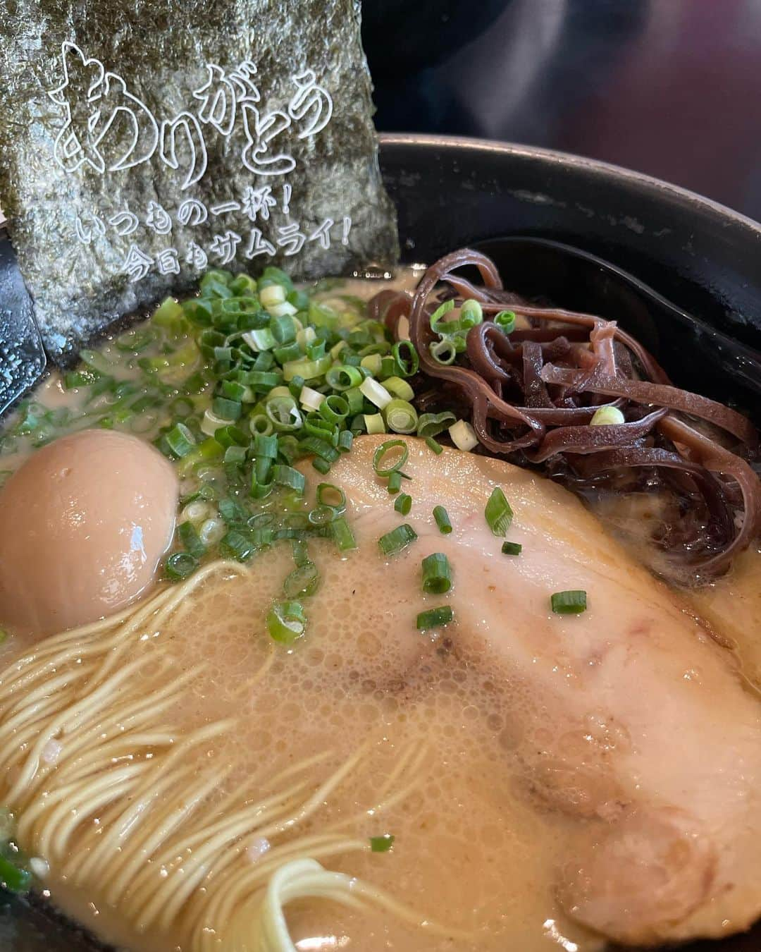 神岡実希さんのインスタグラム写真 - (神岡実希Instagram)「ー ラーメン。🍜🐟 たまにはこういう写真も？！ #金沢ラーメン #金沢旅行 #金沢グルメ #金沢旅行記 #金沢旅行グルメ」7月20日 23時01分 - miki_kamioka