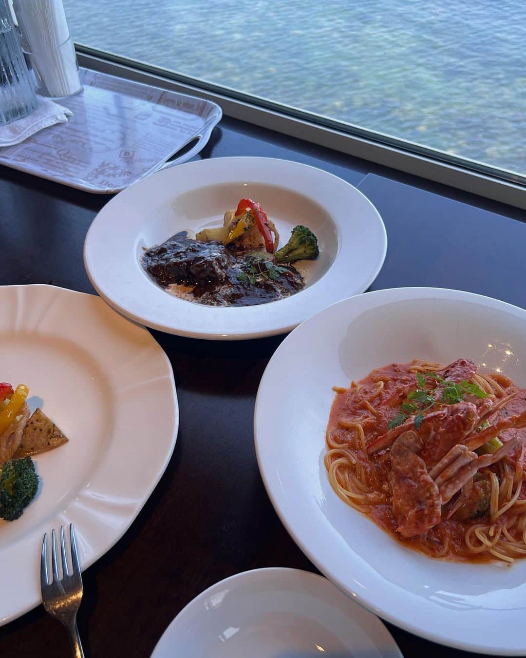 Rika Sasaki JPNのインスタグラム：「🌊×🍝＝😋🩵」