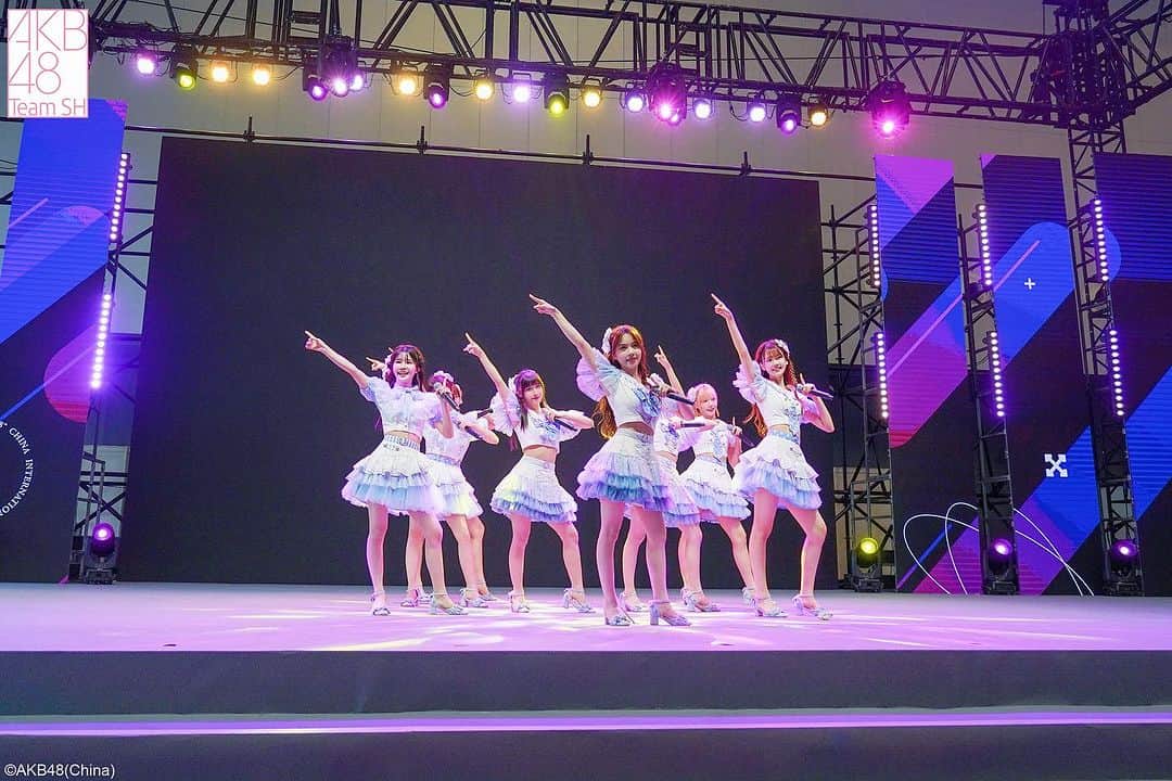 AKB48 Team SHさんのインスタグラム写真 - (AKB48 Team SHInstagram)「#AKB48TeamSH CCG EXPO2023返图来啦~盛夏的起点，我们一起追梦吧🔆」7月20日 17時54分 - akb48teamsh