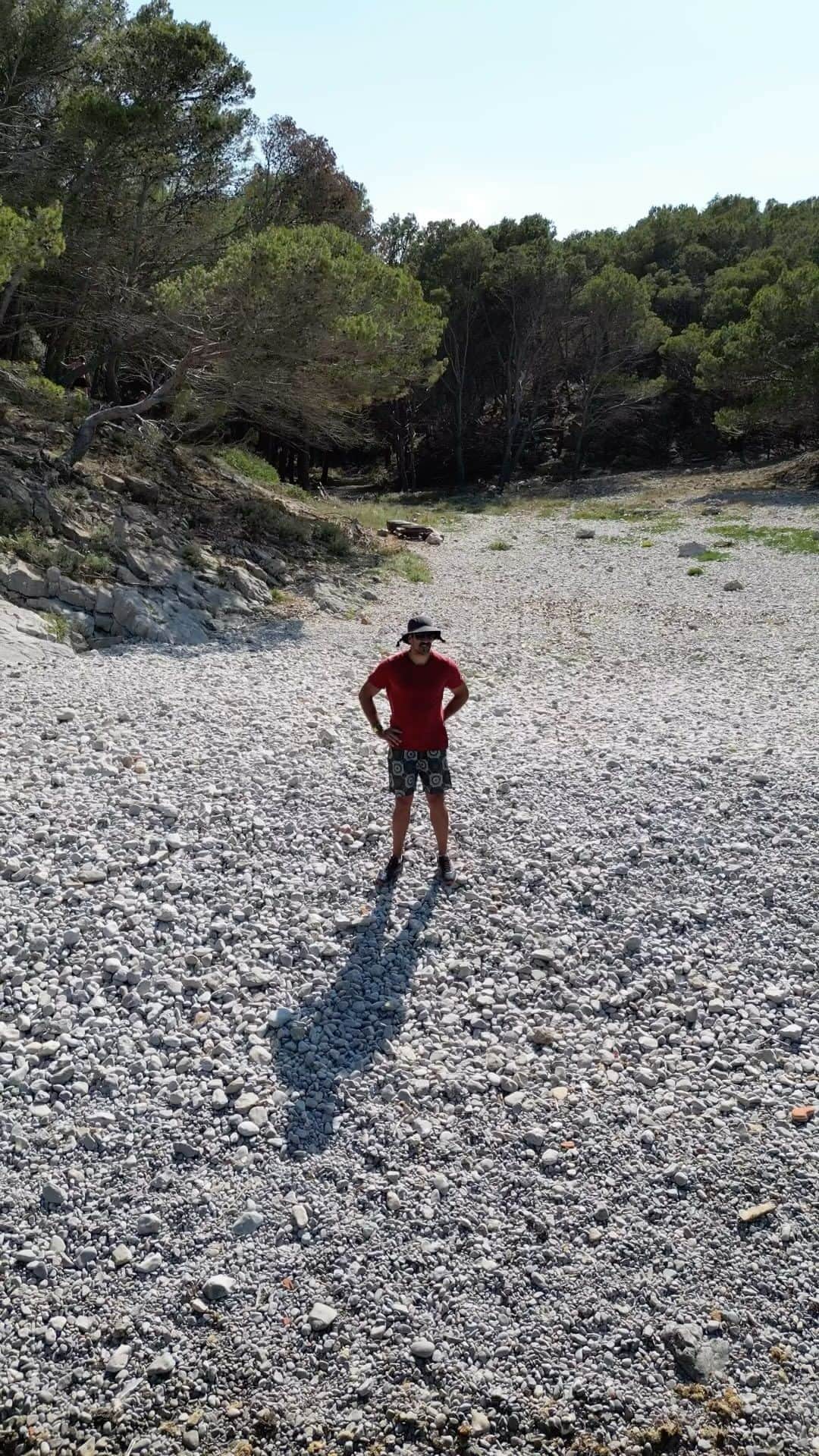 ゴルカ・イライソス・モレノのインスタグラム：「“Una forma de conectar con tu propia fortaleza es admirar la fuerza de la naturaleza de la que formas parte” #naturaleza #costabrava #unademispasiones」