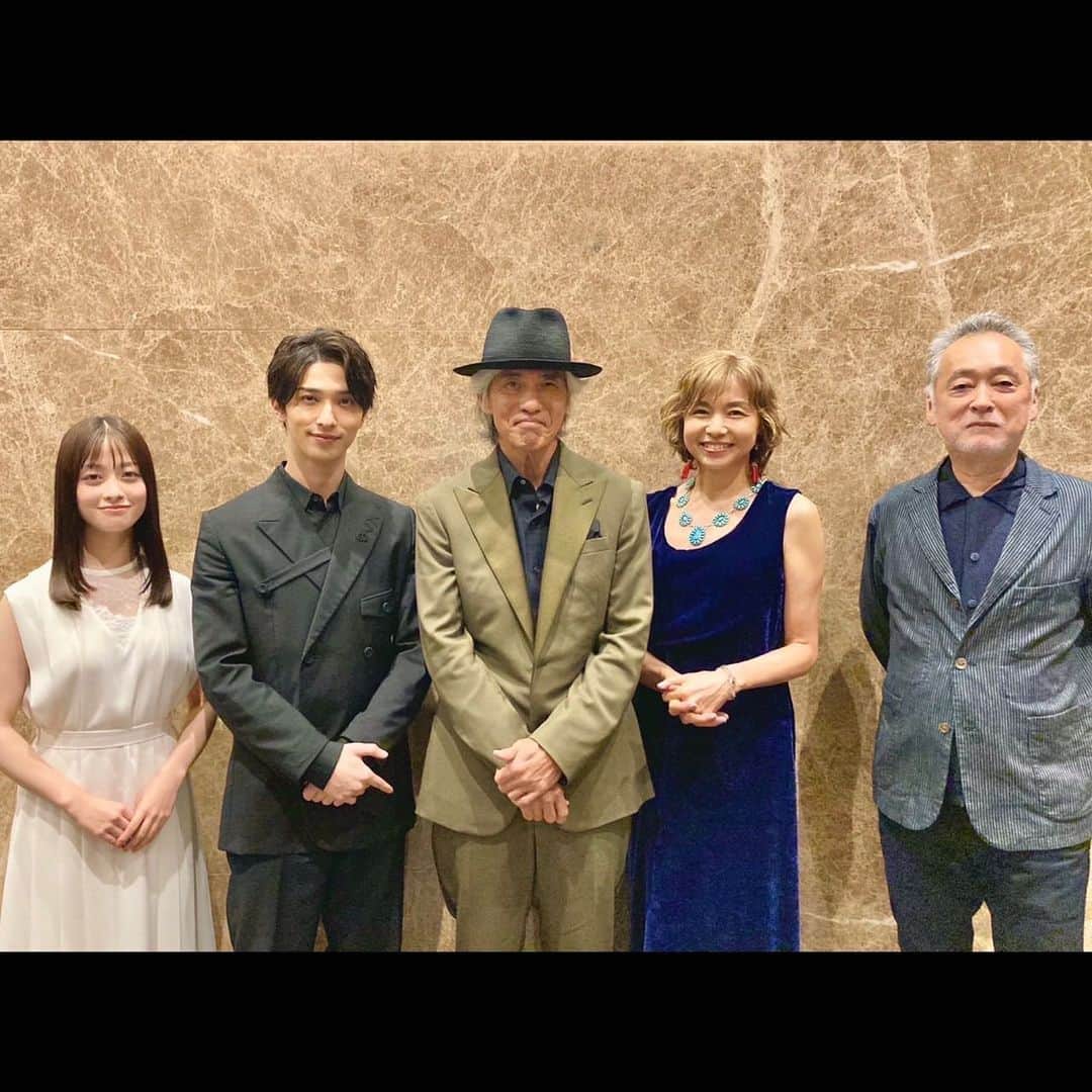 横浜流星のインスタグラム：「昨日は映画『春に散る』完成披露試写会でした。 キャストスタッフ一同、魂を込めてつくった作品が無事に完成しました。公開は8月25日です。 皆さん是非！！  #映画 #春に散る #完成披露試写会 #8月25日公開 #是非観て頂きたいです @haruchiru_movie  @dior」