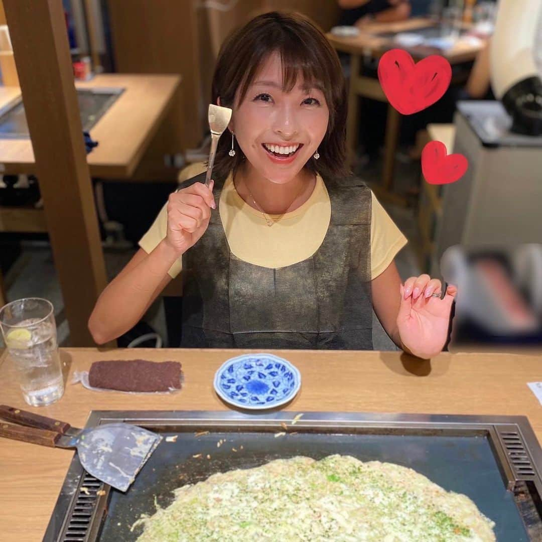 小尾渚沙のインスタグラム：「今月人形町にオープンしたばかりの #ハシゴ楼 ❤️ 早速友人と行ってきました😍  1階から5階まで様々な飲食店が入っていて、とっても楽しかったです‼️  私たちは、お寿司→中華→もんじゃと、３軒はしご😎💕🍺  他にも気になるお店がたくさんあったので、いつか全店舗制覇したいな〜🤤✨ . . #小尾ールタイム からのハイボール🍺 #すだちサワー も最近お気に入り💕 #飲兵衛女子 #ハシゴ楼 #ハシゴ酒 #はしご酒 #フリーアナウンサー #小尾渚沙」