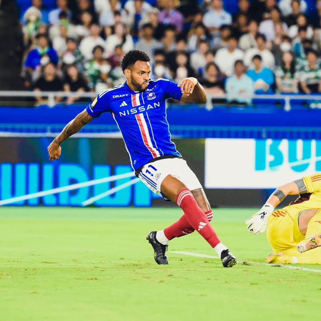 横浜F・マリノスさんのインスタグラム写真 - (横浜F・マリノスInstagram)「@a_lopes93 ‘s opener ⚽️👏 #fmarinos #アンデルソンロペス」7月20日 19時03分 - yokohamaf.marinos