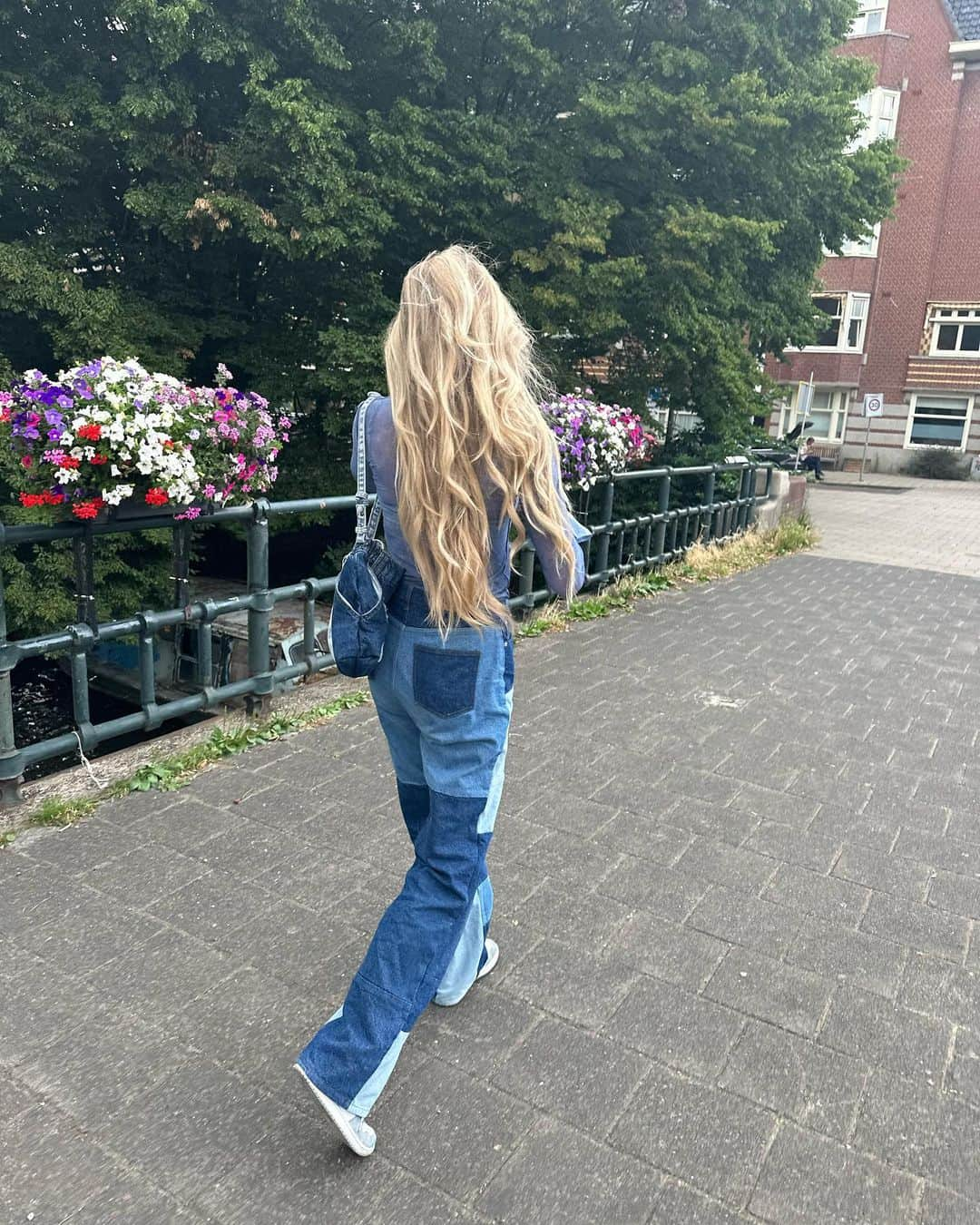 ロミー・ストリドさんのインスタグラム写真 - (ロミー・ストリドInstagram)「Amsterdam stroll 🦋」7月20日 19時10分 - romeestrijd