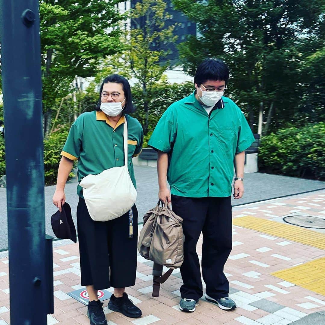 有吉弘行のインスタグラム：「どうして？」