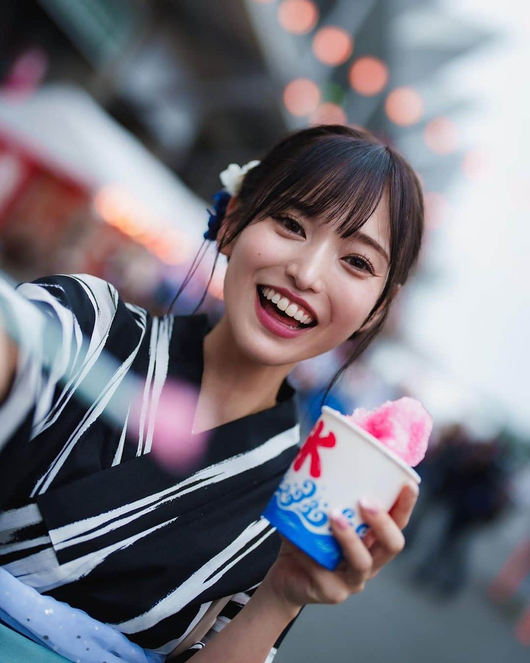 引地裕美さんのインスタグラム写真 - (引地裕美Instagram)「一緒に食べよ？🍧  #浴衣 #yukata #着物 #kimono  #superformula #sformula #スーパーフォーミュラ #富士スピードウェイ #fujispeedway #sf夏祭り  #UMine #japanese #japanesegirl #일본 #costume #レースクイーン #rq #モータースポーツ #motorsports」7月20日 19時54分 - yuumihikichi