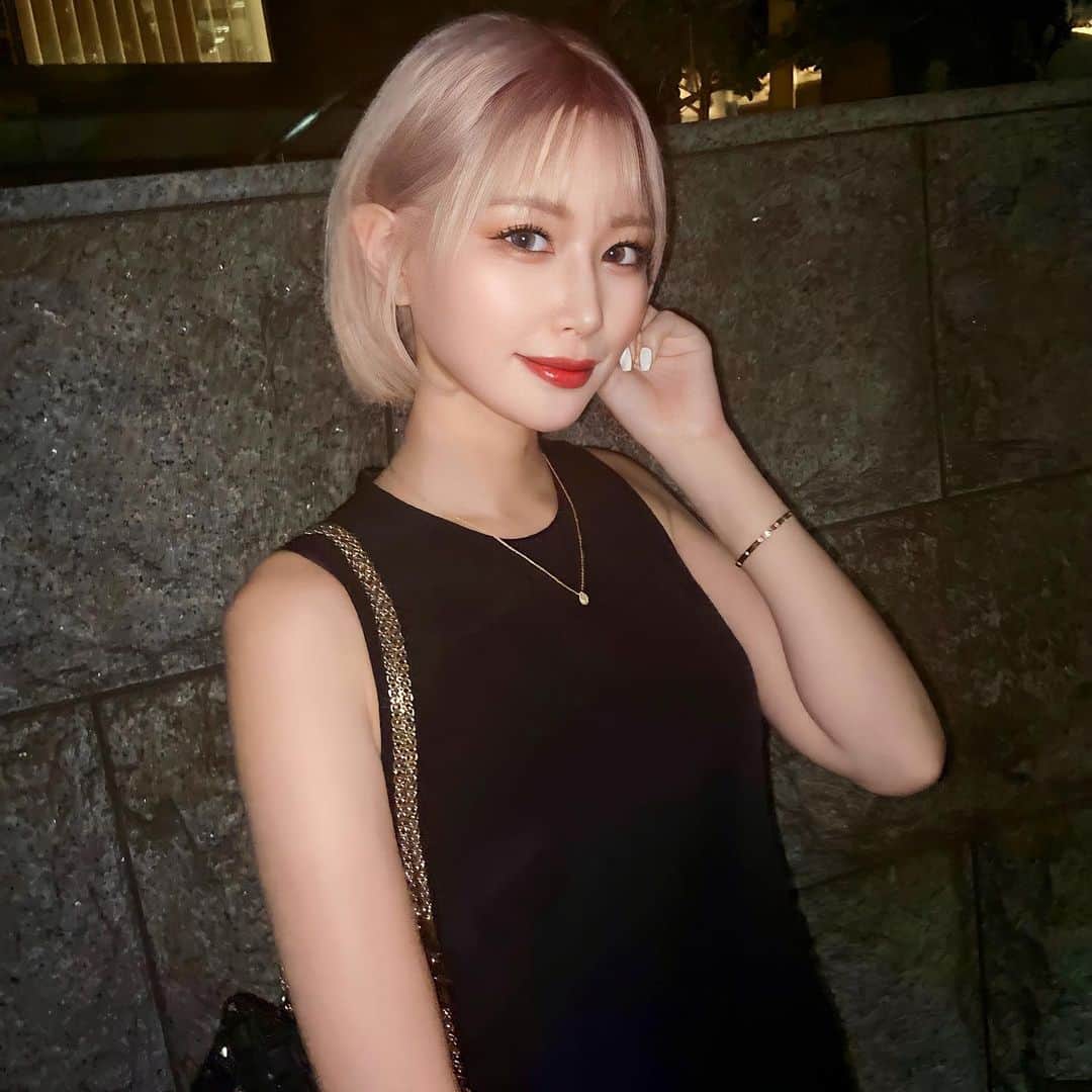 橘りあのグルメインスタ