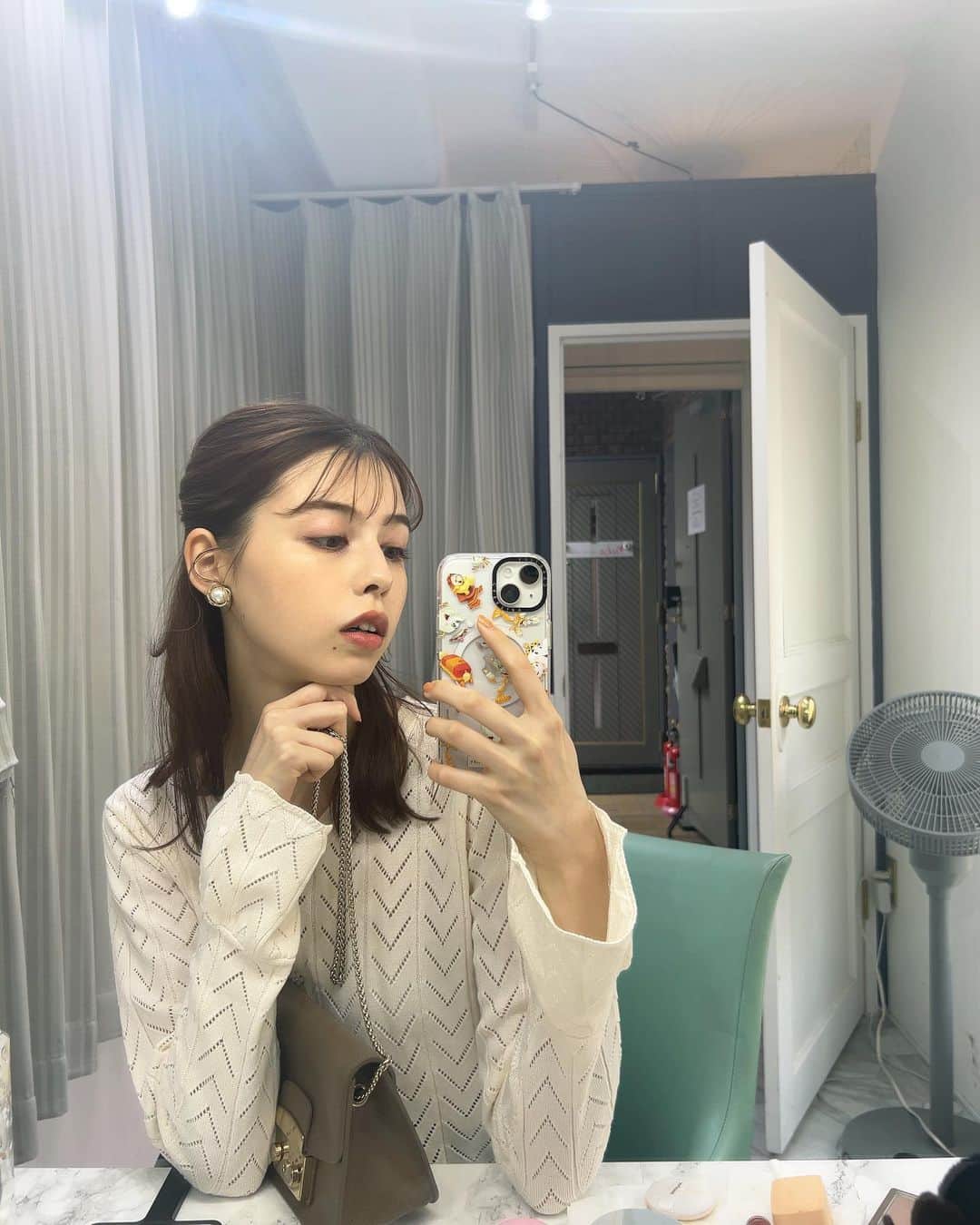 マイヤーズ江玲奈のインスタグラム：「今日はお父さんと買い物した！ たのちーー🩷🧡🩵」