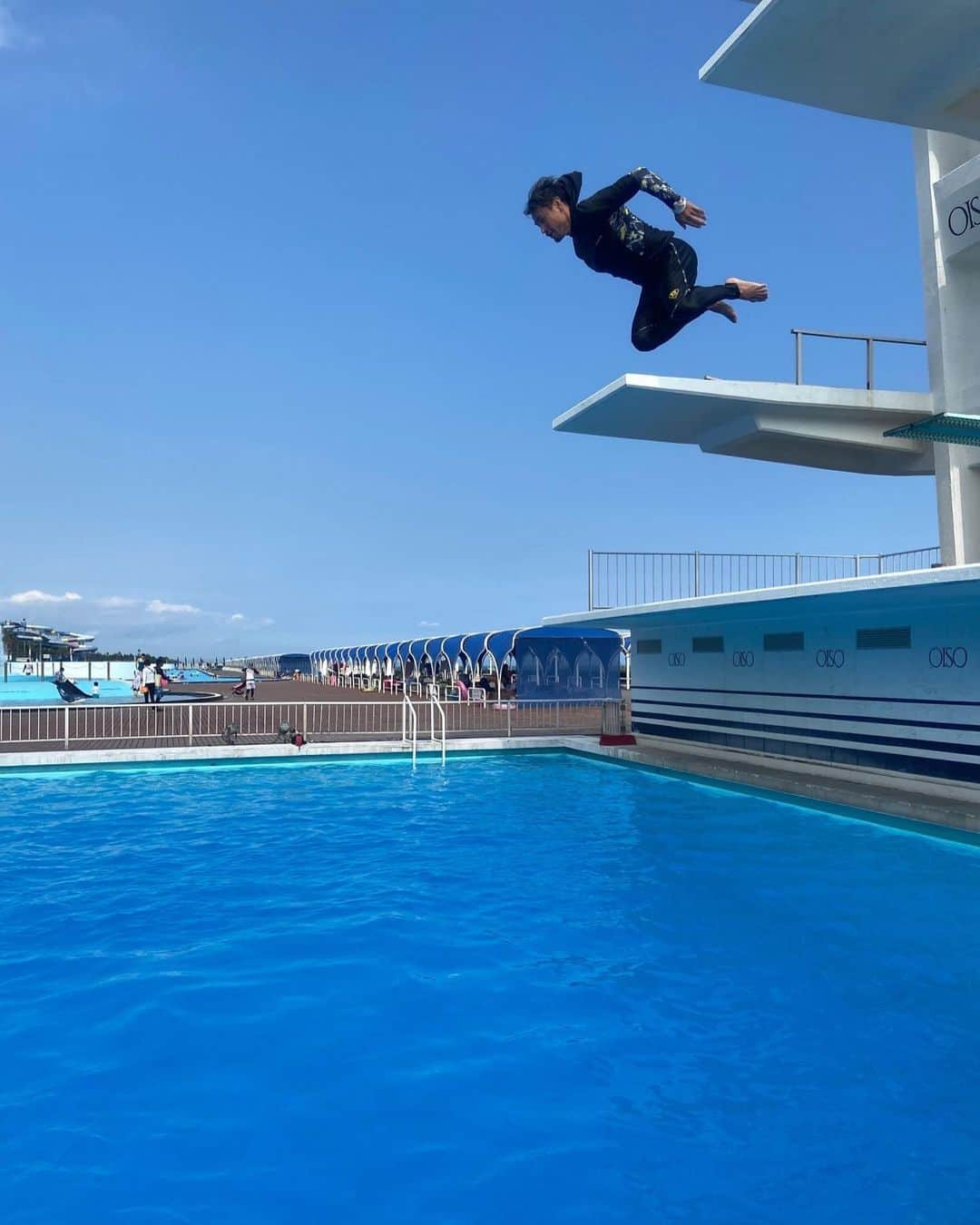 魔裟斗さんのインスタグラム写真 - (魔裟斗Instagram)「子供の同級生家族達と夏してきました！ 流石、娘達 度胸あるねー #魔裟斗」7月20日 20時59分 - masato.official