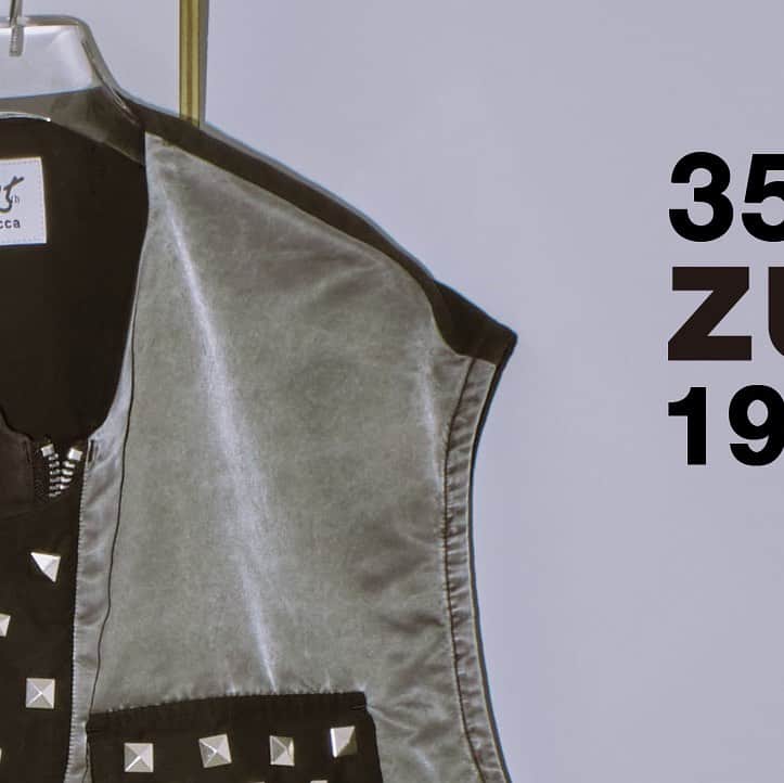ZUCCa official Instagramのインスタグラム：「…  35ans ZUCCa 1988-2023  2023年8月8日に、ズッカは35周年を迎えます。CABANE de ZUCCa青山店、A-net ONLINE STOREを中心に、アニバーサリーを記念したスペシャルアイテムを販売いたします。2023AWコレクションから厳選したスペシャルカスタマイズアイテムをはじめ、全26アイテムをラインナップ。この機会にしか手に入らないスペシャルアイテムを、ぜひお楽しみに。 _  @zucca_staff #newarrivals #spring#summer #2023 #ss23#collection #fashion #tokyo#japan#ootd #zucca #zuccatokyo #ズッカ#ズッカトウキョウ」