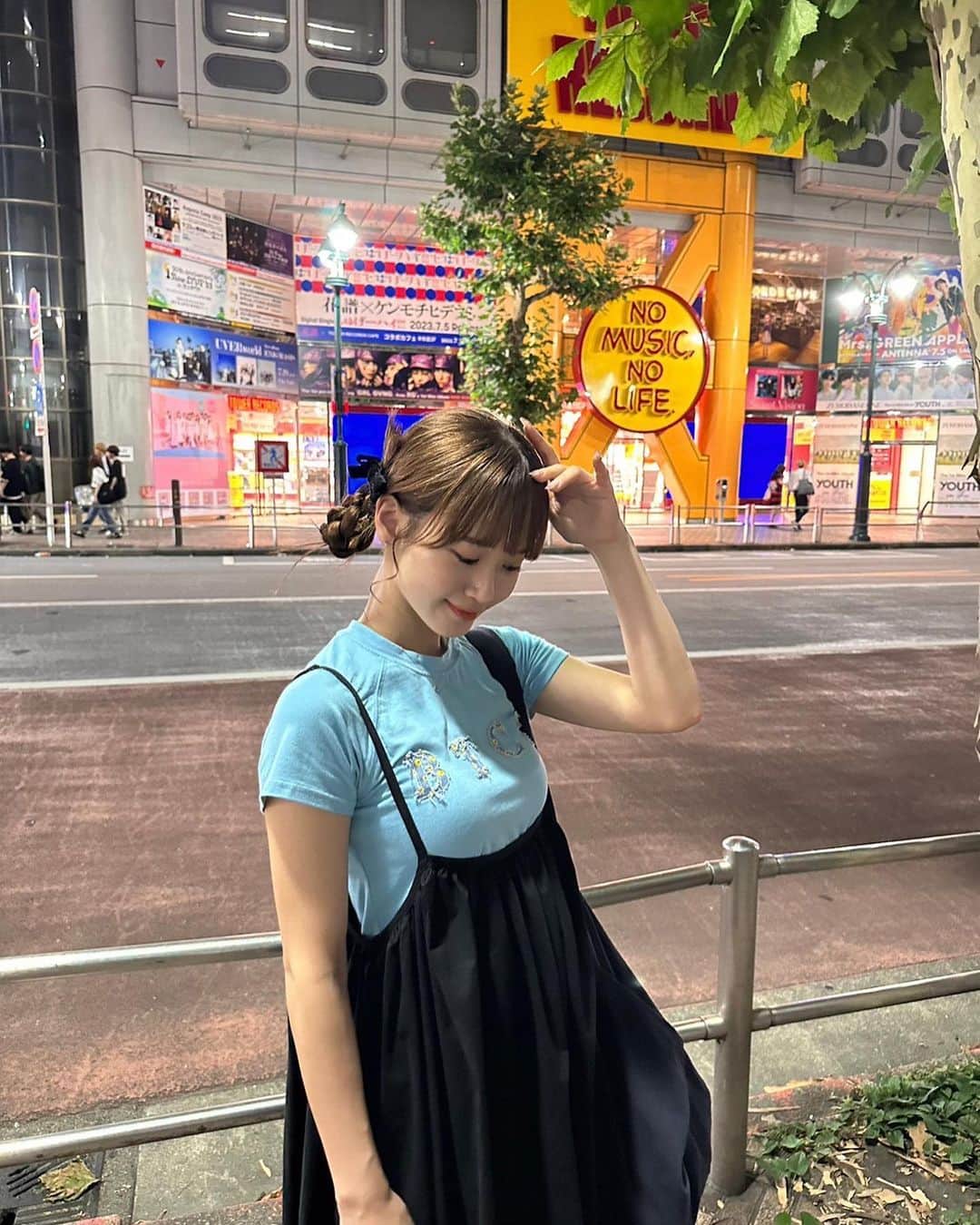 のインスタグラム：「🍧🩵」