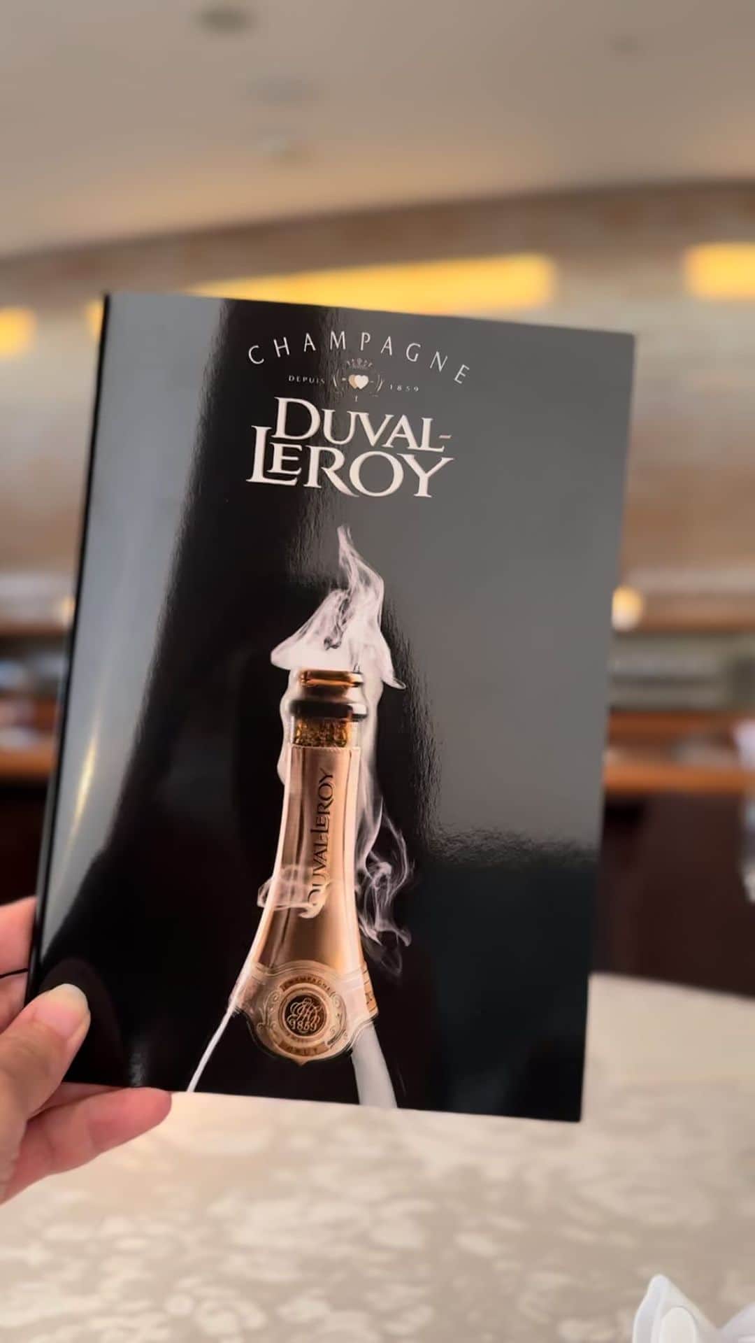 THE WESTIN KYOTO ウェスティン都ホテル京都のインスタグラム：「#DUVAL-LEROY #champagne #champagnelover  #rokuza #シャンパン #デュバルルロワ」