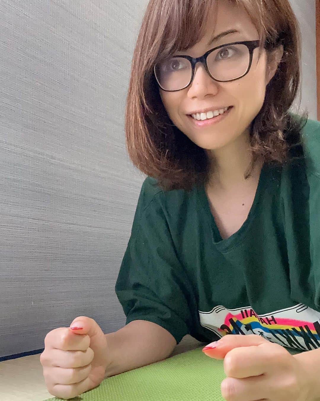 のインスタグラム：「朝活！  身体伸ばしていこう！  #朝活 #ストレッチ」