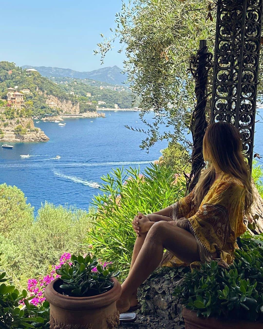 massaferaのインスタグラム：「Alegria de viver : Leveza na alma e amizades que duplicam nossa felicidade ✨🫶🇮🇹✨😍 obrigada @siqueiragui」