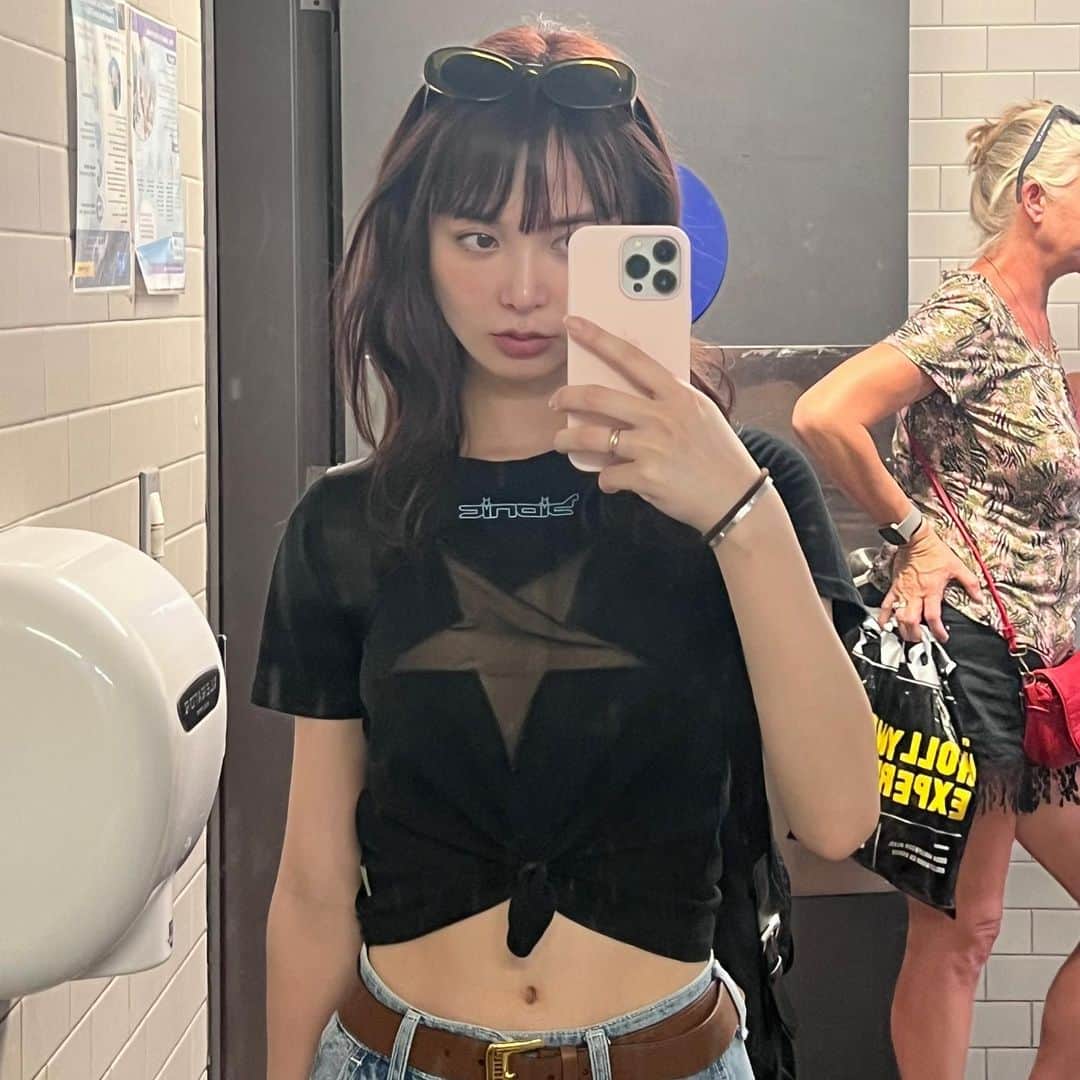 柊有紗のインスタグラム：「ハリウッド˚✧₊⁎❝᷀ົཽ≀ˍ̮ ❝᷀ົཽ⁎⁺˳✧༚」