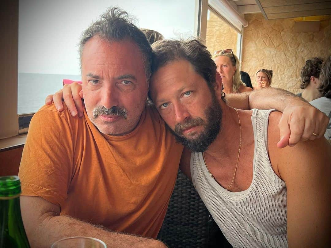 ジェニファー・コナーさんのインスタグラム写真 - (ジェニファー・コナーInstagram)「Two of my favorite gentlemen.」7月20日 23時58分 - jennikonner