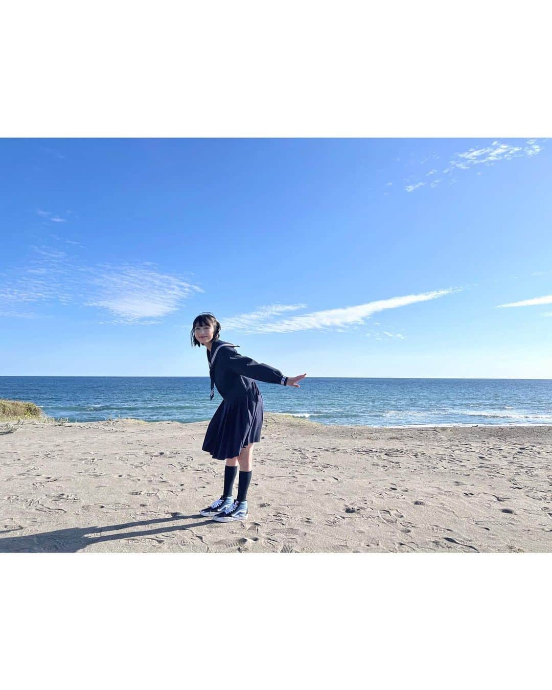 池間夏海さんのインスタグラム写真 - (池間夏海Instagram)「🐳࿐🏝️⭐️  #放課後ていぼう日誌   第⑥話、 お楽しみいただけましたか？  のべ竿で五目釣りの回  ほっこりと観られるこの作品ですが 皆んなで日々お魚と格闘状態でした…ϵ( 'Θ' )϶  (( 私はベラを掴むシーンに全集中いたしましたので 是非ともご覧いただきたいのです　⭐︎」7月21日 0時00分 - ikemanatsumi_official