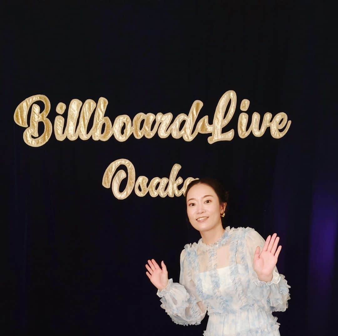 Wakanaさんのインスタグラム写真 - (WakanaInstagram)「「Wakana Billboard Live 2023〜そのさきへ〜」ビルボードライブ大阪公演、無事に終わりましたーー‼️😍✨ 大阪の皆さん…本当に本当にあたたかくって、感動してしまいました😢💕 ありがとうございます!! また皆さんにお会い出来ることを楽しみにしています🥰  本日、告知もさせていただきました🌟 今年もやります‼️ 「Wakana Classics 2023(仮)」!!🥳🎉 12月15日㈮浜離宮朝日ホールにて開催致します✨ 是非皆さん、いらしてください🤗🎶  #WakanaBillboardLive2023そのさきへ #ビルボードライブ大阪 #WakanaClassics2023 #12月15日浜離宮朝日ホール」7月21日 0時17分 - wakana1210_official