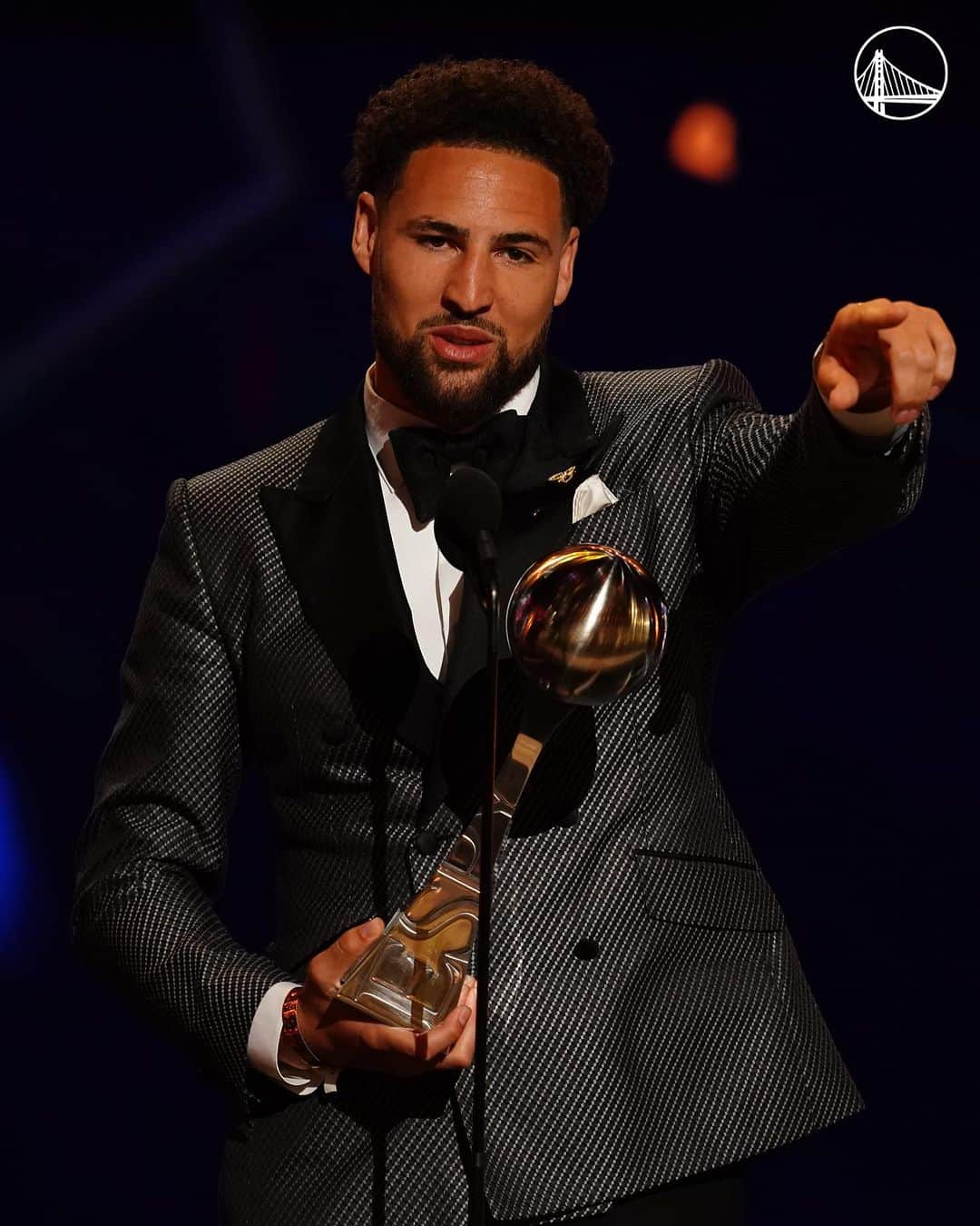 ゴールデンステート・ウォリアーズのインスタグラム：「One year ago today, Klay won Comeback Athlete of the Year at the 2022 ESPYS.  His acceptance speech was simply iconic.」