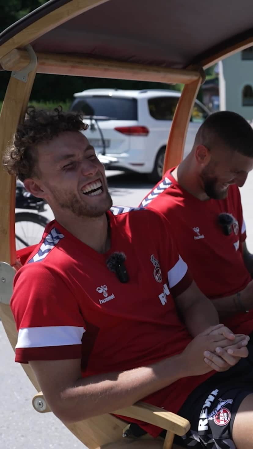 1.FCケルンのインスタグラム：「Was Luca Waldschmidts erstes Fußballtrikot war und welchen WhatsApp-Status Jeff Chabot hat, erfahrt ihr in der zweiten Folge Rikschasharing 👉 Link in Bio  ____  #effzeh」