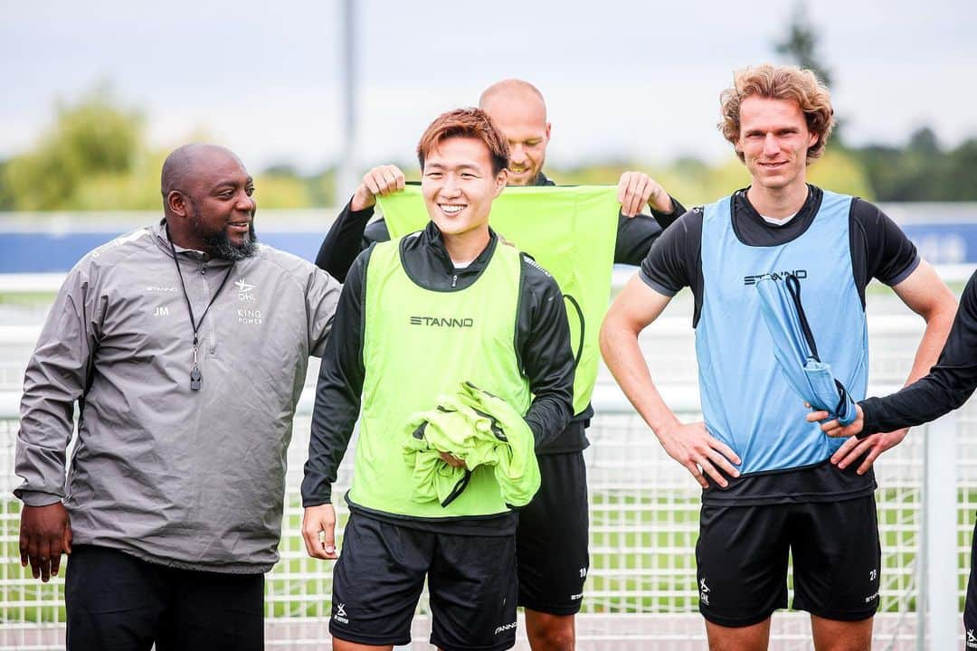 三竿健斗さんのインスタグラム写真 - (三竿健斗Instagram)「First training with @ohleuven 😁 ⁡ 初練習！ レスターの施設でトレーニングキャンプ。 施設が凄すぎる😮‍💨 ⁡ #ベルギー #ルーヴェン#belgium#leuven #kingspower#三竿健斗」7月21日 2時03分 - kento_misao