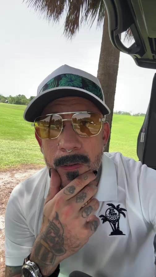 A.J.のインスタグラム：「Damn @petraacompton and @ecggolf y’all brought the heat today. Let’s golf. #wethebestfoundation」