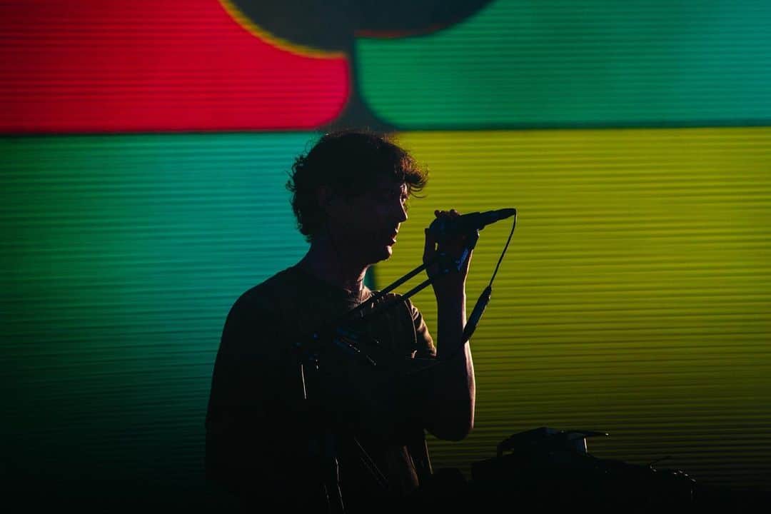 ローレン·ランドルフのインスタグラム：「The Golden States festival was a perfect peak-Summer lineup. Featuring @pandabearofficial @2020sonicboom2020 @buscabulla @realwashedout @heybrijean & @kaelinellis 🔥 Peep my previous posts for my photos of @channeltres & @tychomusic as well.   Oxbow Riverstage Napa, CA July 15, 2023」