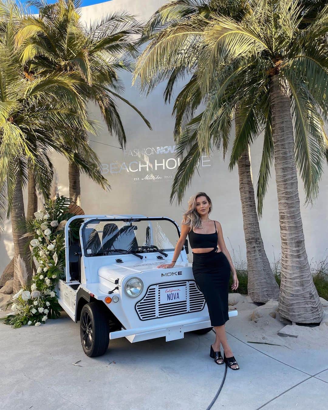 Val Mercadoのインスタグラム：「In a Barbie world ✨@fashionnova thanks for having me 🤍」