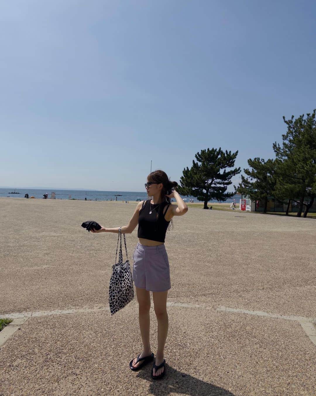 erinaさんのインスタグラム写真 - (erinaInstagram)「今年初海🩴  暑くて暑くて、、けどたのしかった🧚🏻 今年はいっぱい夏らしいことしたいな🫶🏻」7月21日 16時47分 - e___rrina