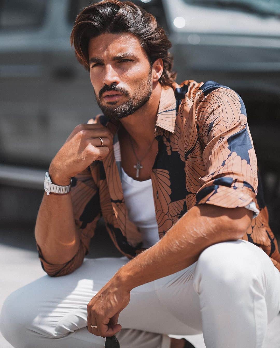 Mariano Di Vaioさんのインスタグラム写真 - (Mariano Di VaioInstagram)「Don’t ask me why we called this shirt Lupin but I love it 🫶🏽 new summer shirts online @nohow」7月21日 16時55分 - marianodivaio