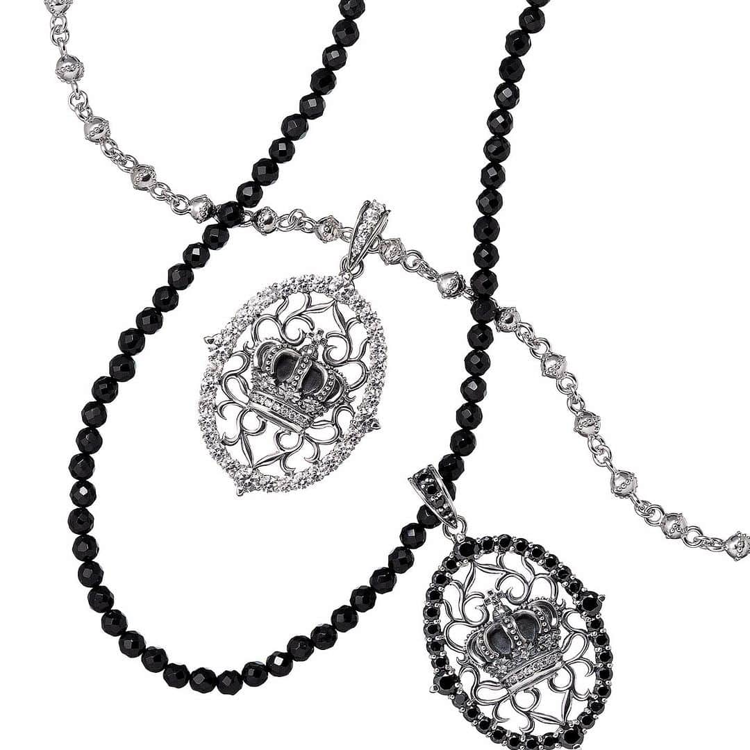 ジャスティンデイビスのインスタグラム：「⠀ GATSBY Pendant  ※ONYX CHAIN 参考商品 #justindavis #ジャスティンデイビス #spj170b」